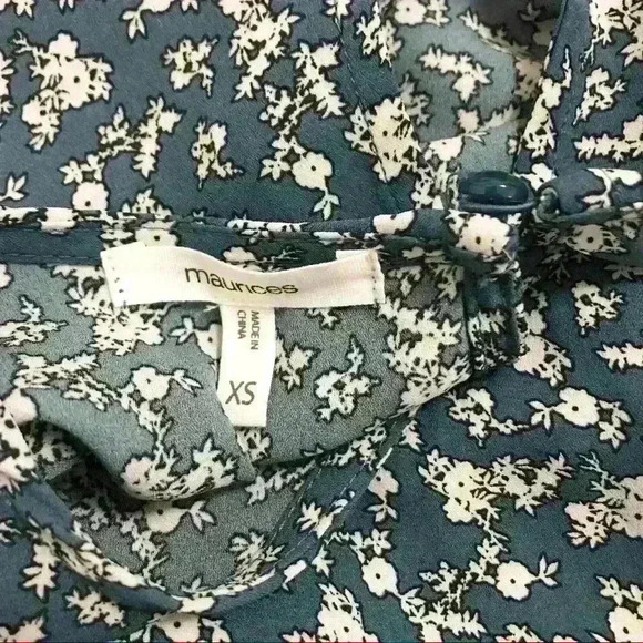 Maurice’s Floral Long Sleeve Peplum Blouse - Picture 7 of 7